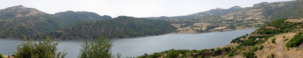 Lago_Flumendosa.jpg